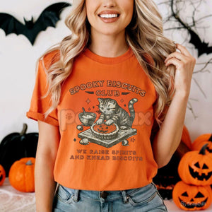 Vintage Spooky Cat T-Shirt – 'Spooky Biscuits Club' Halloween Baking Tee, Funny Pumpkin Pie Shirt, Retro Cat Lover Gift — view 3