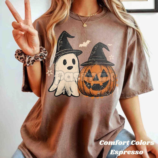 Comfort Colors® Cozy Floral Patchwork Ghost Shirt – Vintage Spooky Aesthetic Tee, Preppy Pumpkin Fall T-Shirt, Halloween Gift