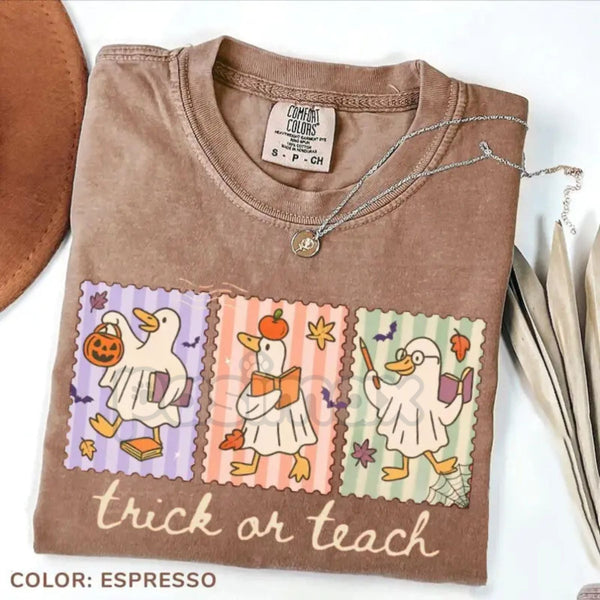 Comfort Colors® Vintage Teacher Goose Halloween Shirt – Funny Retro Spooky Season Tee, Chaotic Educator Gift