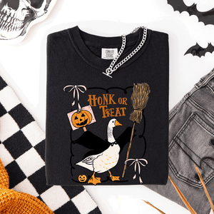 Honk Or Treat Cute Goose Halloween Witch Graphic Celebration Edition Comfort Colors Tee — view 4