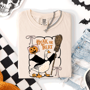 Honk Or Treat Cute Goose Halloween Witch Graphic Celebration Edition Comfort Colors Tee — view 1