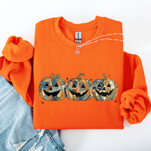 Jack O Lanterns Faux Quilt Pumpkin Halloween Autumn Festive Cozy Classic Sweatshirt — view 9