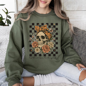 Tis The Season Skull Halloween Ghost Checkered Retro Vintage Spooky Graphic Sweatshirt — view 7