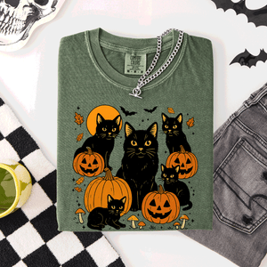 Retro Black Cats And Pumpkins Halloween Spooky Night Scene Edition Comfort Colors Tee — view 3