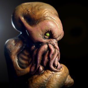 Cthulhu Alien Monster Embryo in Formaldehyde Jar Prop — view 7