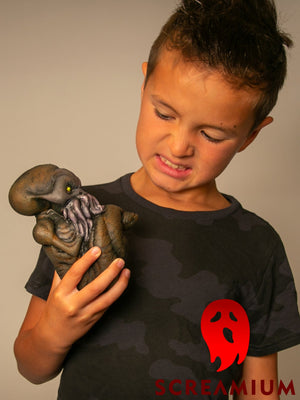Cthulhu Alien Monster Embryo in Formaldehyde Jar Prop — view 4