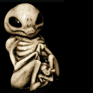 Grey Alien Monster Embryo in Formaldehyde Jar Prop — view 9